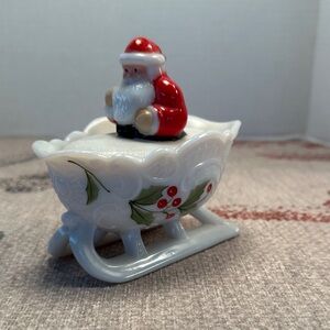 Vintage Westmoreland Milk Glass Santa dish